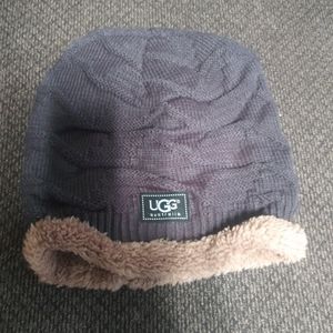 Ugg furlined beanie NWOT